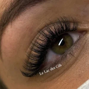 Formation initiation pose de cils & volume Russe
